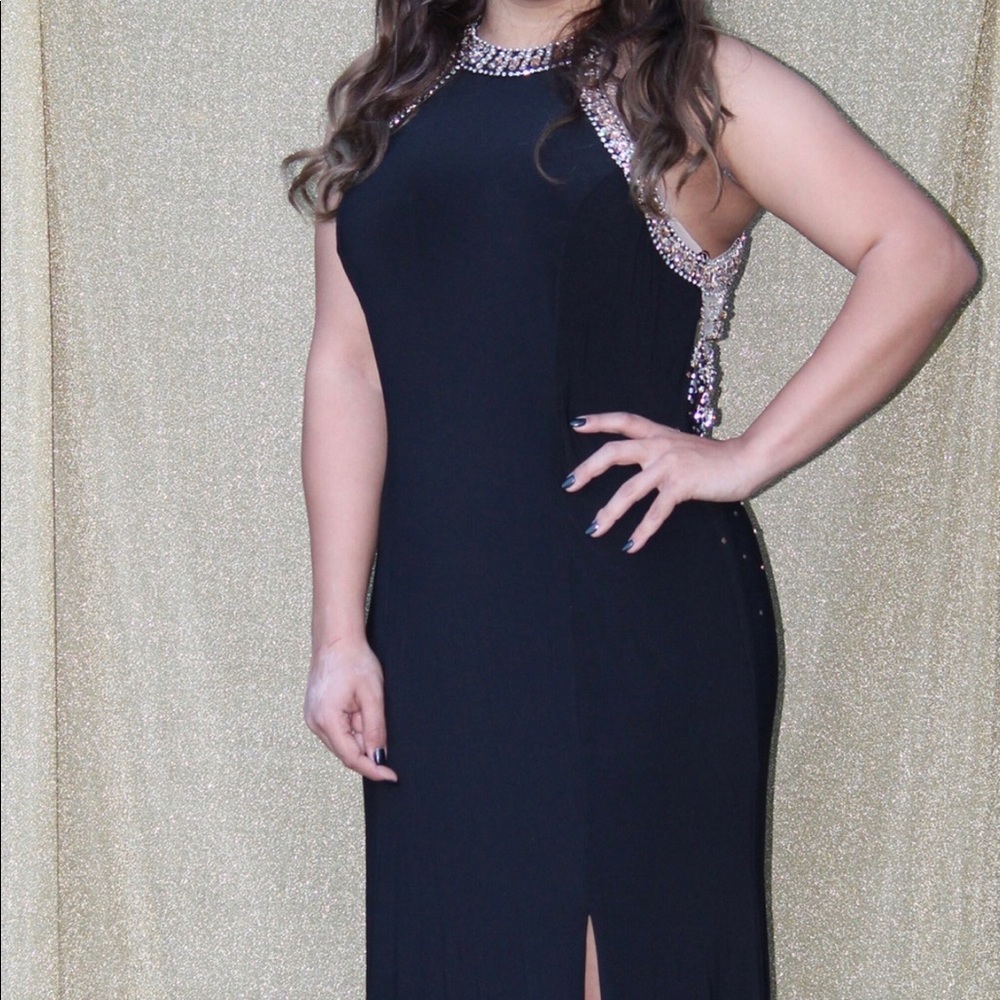 Elegant Black Halter Neck Dress